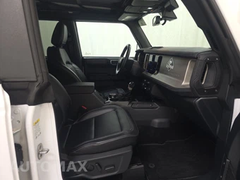 2025 Ford Bronco Outer Banks - miniatura 8