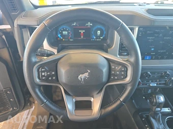 2025 Ford Bronco Outer Banks - miniatura 10