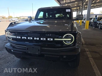 2025 Ford Bronco Outer Banks - miniatura 2