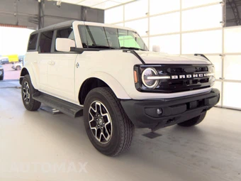 2025 Ford Bronco Outer Banks - miniatura 4