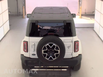 2025 Ford Bronco Outer Banks - miniatura 6