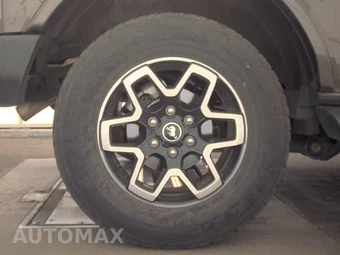 2025 Ford Bronco Outer Banks - miniatura 11