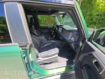 2025 Ford Bronco Outer Banks - miniatura 18