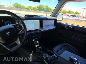 2025 Ford Bronco Outer Banks - miniatura 10