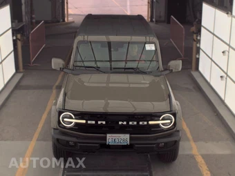 2025 Ford Bronco Outer Banks - miniatura 2