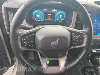 2025 Ford Bronco Outer Banks - miniatura 10