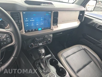 2025 Ford Bronco Outer Banks - miniatura 11