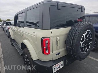 2025 Ford Bronco Outer Banks - miniatura 6