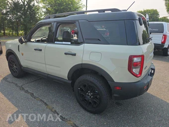 2025 Ford Bronco Sport Badlands - miniatura 2