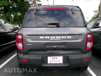 2025 Ford Bronco Sport Badlands - miniatura 2
