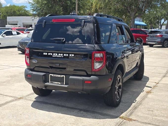 2025 Ford Bronco Sport Outer Banks - miniatura 3