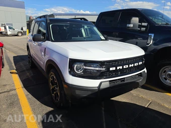 2025 Ford Bronco Sport Outer Banks - miniatura 3