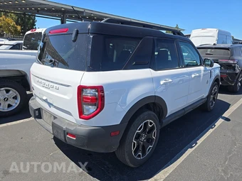 2025 Ford Bronco Sport Outer Banks - miniatura 4