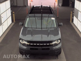2025 Ford Bronco Sport Outer Banks - miniatura 2