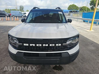2025 Ford Bronco Sport Outer Banks - miniatura 2