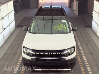 2025 Ford Bronco Sport Outer Banks - miniatura 2