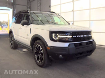 2025 Ford Bronco Sport Outer Banks - miniatura 3