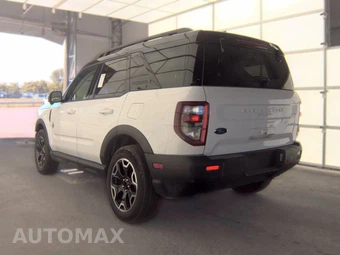 2025 Ford Bronco Sport Outer Banks - miniatura 6