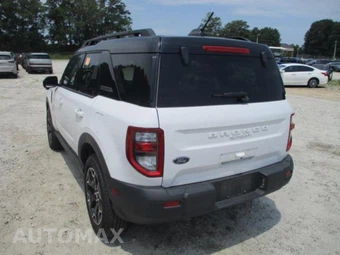2025 Ford Bronco Sport Outer Banks - miniatura 11