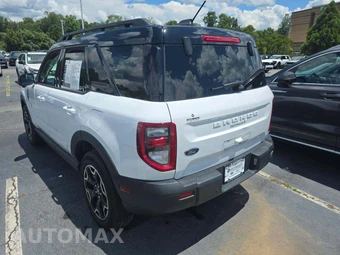2025 Ford Bronco Sport Outer Banks - miniatura 2