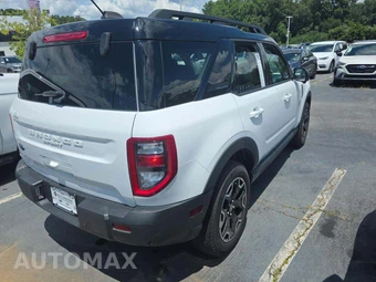 2025 Ford Bronco Sport Outer Banks - miniatura 3