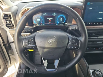 2025 Ford Bronco Sport Outer Banks - miniatura 10