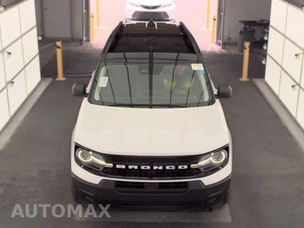 2025 Ford Bronco Sport Outer Banks - miniatura 2