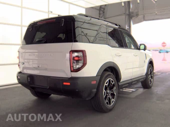 2025 Ford Bronco Sport Outer Banks - miniatura 4