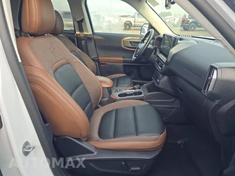 2025 Ford Bronco Sport Outer Banks - miniatura 8