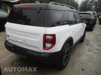 2025 Ford Bronco Sport Outer Banks - miniatura 13