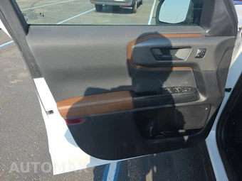 2025 Ford Bronco Sport Outer Banks - miniatura 9