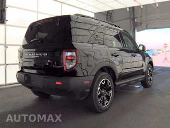 2025 Ford Bronco Sport Outer Banks - miniatura 4