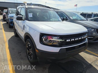 2025 Ford Bronco Sport Outer Banks - miniatura 3