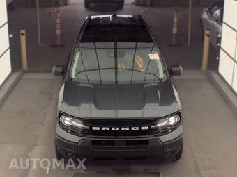 2025 Ford Bronco Sport Outer Banks - miniatura 2
