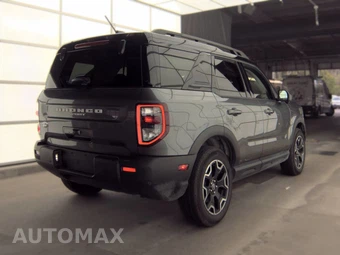2025 Ford Bronco Sport Outer Banks - miniatura 4