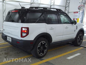 2025 Ford Bronco Sport Outer Banks - miniatura 4