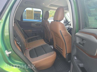 2025 Ford Bronco Sport Outer Banks - miniatura 16