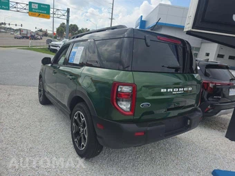 2025 Ford Bronco Sport Outer Banks - miniatura 2