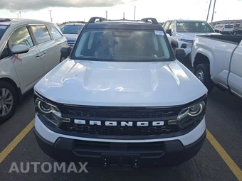 2025 Ford Bronco Sport Outer Banks - miniatura 2