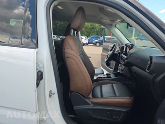 2025 Ford Bronco Sport Outer Banks - miniatura 8