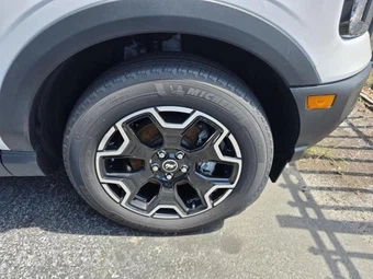 2025 Ford Bronco Sport Outer Banks - miniatura 17