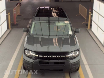 2025 Ford Bronco Sport Outer Banks - miniatura 2