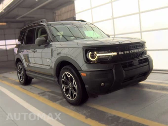 2025 Ford Bronco Sport Outer Banks - miniatura 3