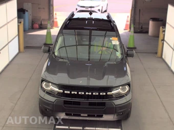 2025 Ford Bronco Sport Outer Banks - miniatura 2
