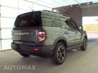 2025 Ford Bronco Sport Outer Banks - miniatura 4