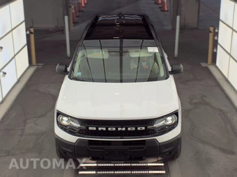 2025 Ford Bronco Sport Outer Banks - miniatura 2