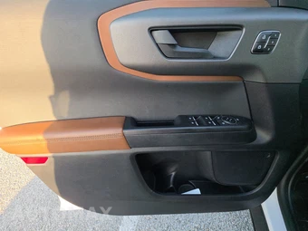 2025 Ford Bronco Sport Outer Banks - miniatura 9
