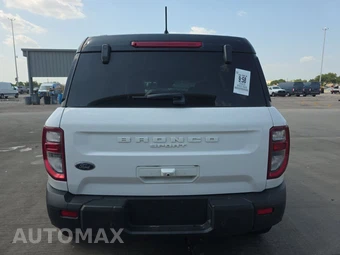 2025 Ford Bronco Sport Outer Banks - miniatura 5