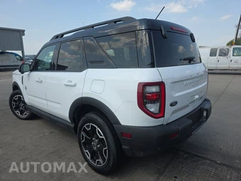 2025 Ford Bronco Sport Outer Banks - miniatura 6