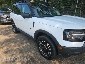 2025 Ford Bronco Sport Outer Banks - miniatura 3